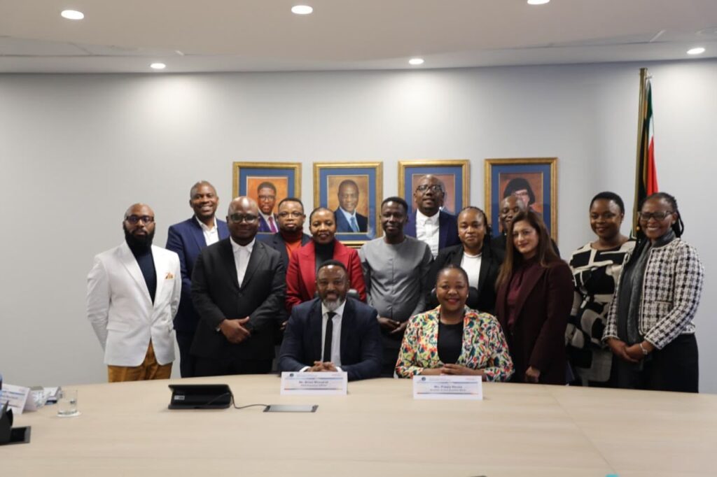MOU signing ceremony involving the Railway Safety Regulator and South African Civil Aviation Authority. Photo: Railway Safety Regulator