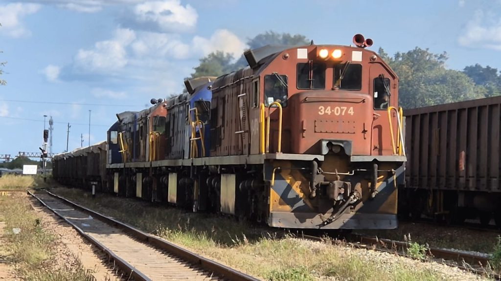 Pics from: Botswana Railways