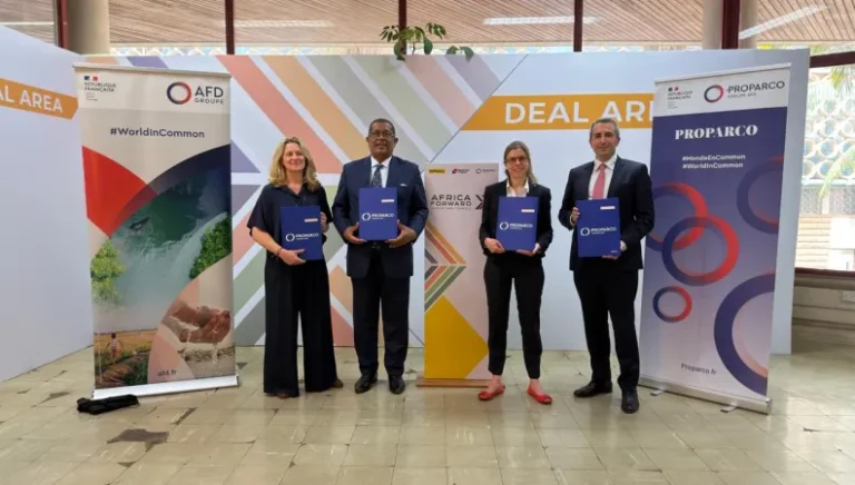 Signing ceremony on the occasion of the Africa Forward Summit, organised by France and Kenya in Nairobi on May 11–12. Supplied by: © Proparco / IFC / SETRAG